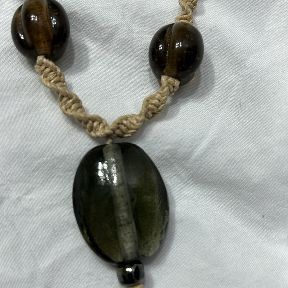 Hand made hemp and glass bead necklace - Picture 3 of 4